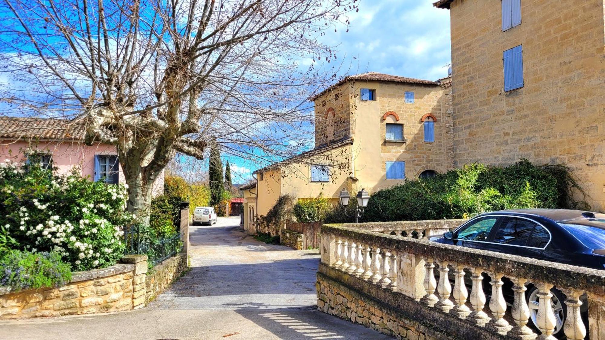 La Pascallane Uzès المظهر الخارجي الصورة
