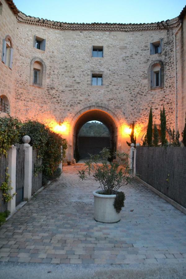 La Pascallane Uzès المظهر الخارجي الصورة